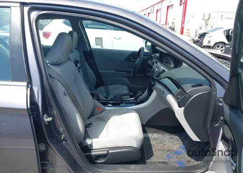 2017 Honda Accord Lx z USA, uszkodzony, nr VIN 1HGCR2F33HA054318